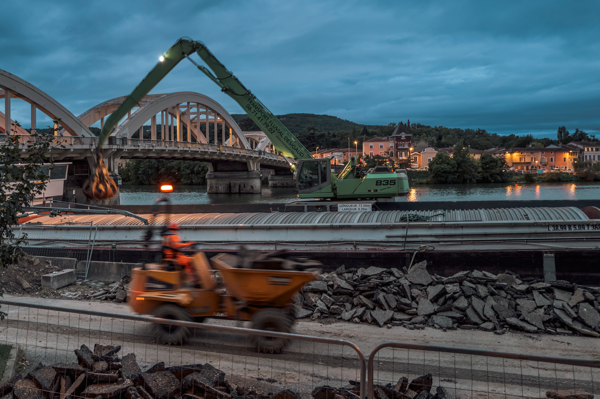 renaturation-quai-neuville-chazal