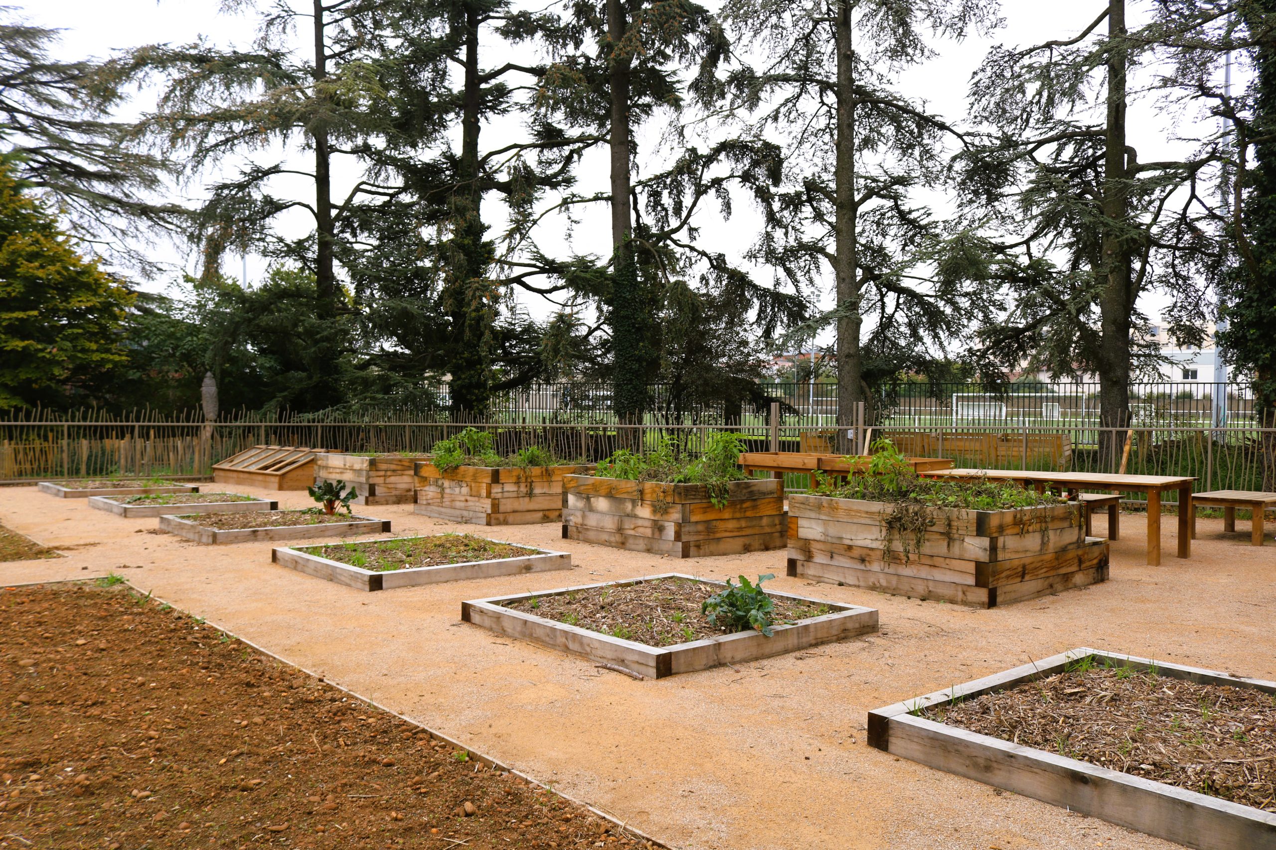 parc-autre-soie-villeurbanne-chazal